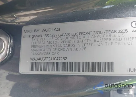 2018 Audi A3 2.0T Premium/2.0T Tech Premium z USA, uszkodzony, nr VIN WAUAUGFF2J1047262